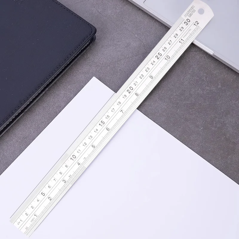 REGLA ESTÁNDAR — REGLA DE ACERO INOXIDABLE 30cm - HARDEN