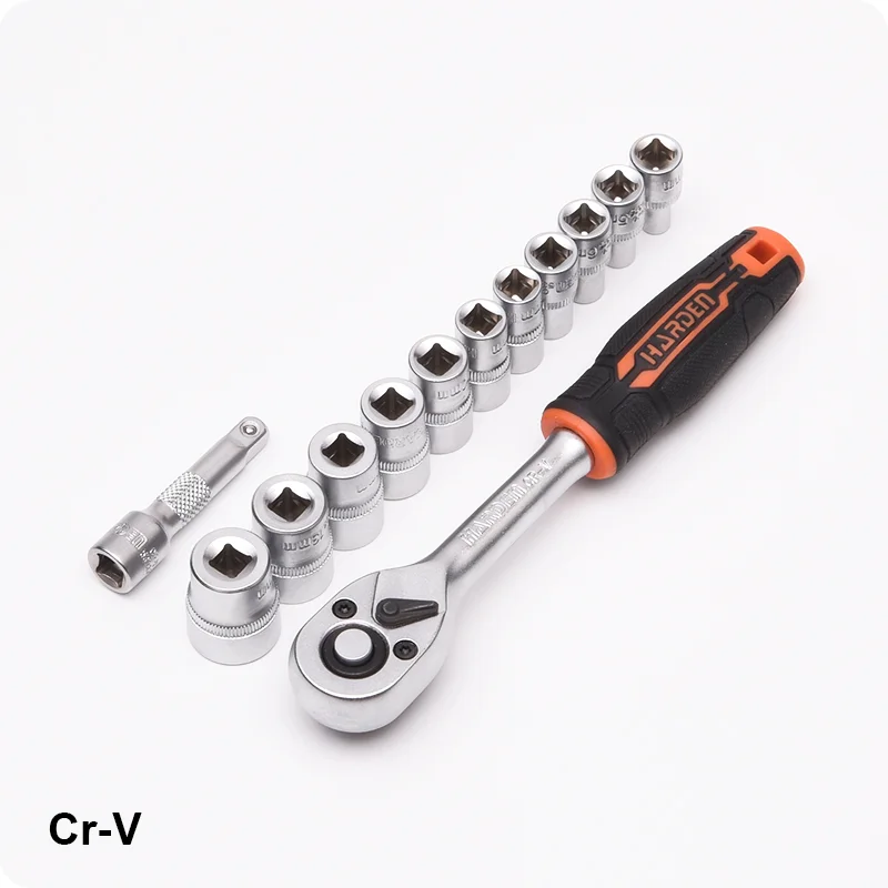 JUEGO DE DADOS 1/4 CORTOS 6PTS — JUEGO DE DADOS (SOCKET) CON RATCHET Y EXTENSION 13PZS 1/4" - HARDEN