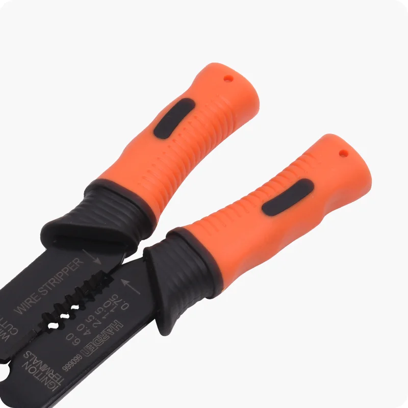 HERRAMIENTA MULTIFUNCIONAL PARA CABLE — JUEGO DE HERRAMIENTA MULTIFUNCIONAL P/ TERMINALES 66PZS - HARDEN